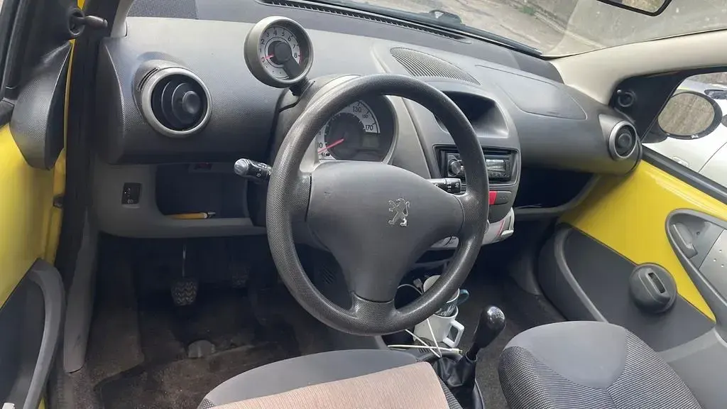 Gebraucht Peugeot 107 Filou 68 PS (50 kW) 2007 Gelb Kleinwagen