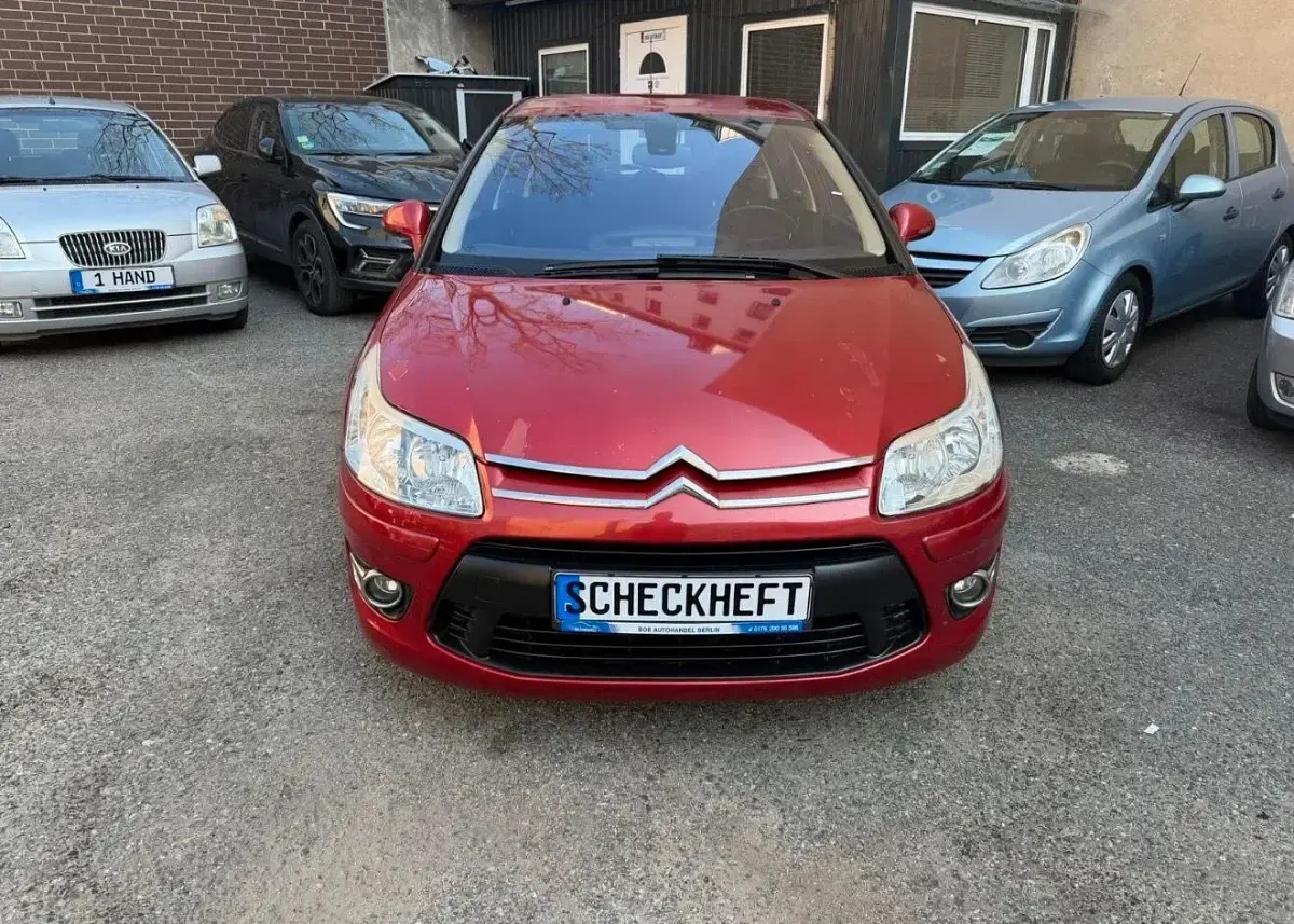 Gebraucht Citroën C4 120 PS (88 kW) 2009 Rot Limousine