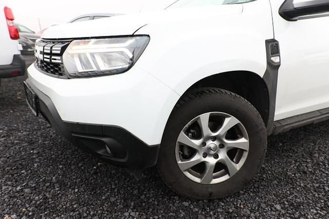 Gebraucht Dacia Duster Expression 91 PS (66 kW) 2023 Gletscherweiß gletscherweiß SUV