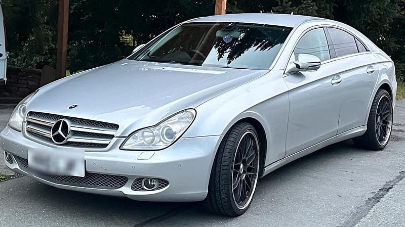 Gebraucht Mercedes CLS350 265 PS (194 kW) 2010 Silber Coupé