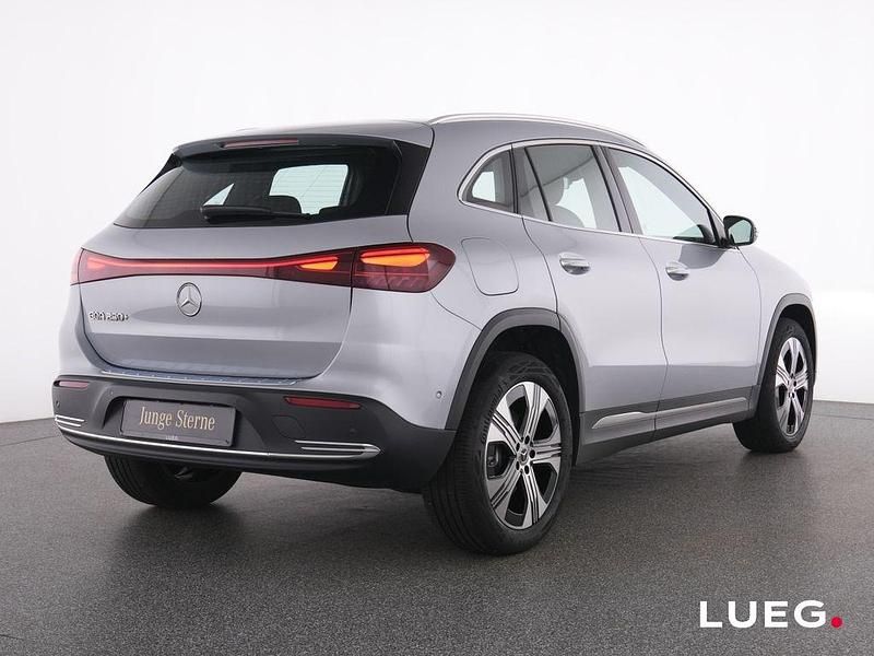 Gebraucht Mercedes EQA250+ Progressive 139 kW (190 PS) 2025 Silber SUV
