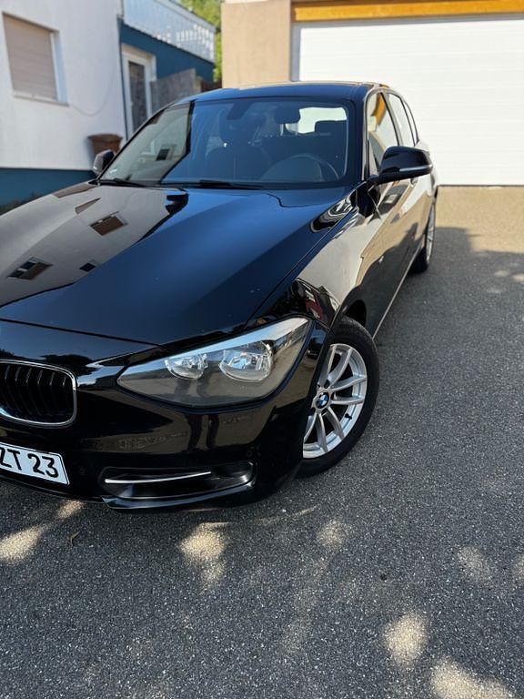 Schwarz Gebraucht 2013 BMW 114 Sport Line Kleinwagen | 4.700 € (Guter Preis) - Bild 1/4