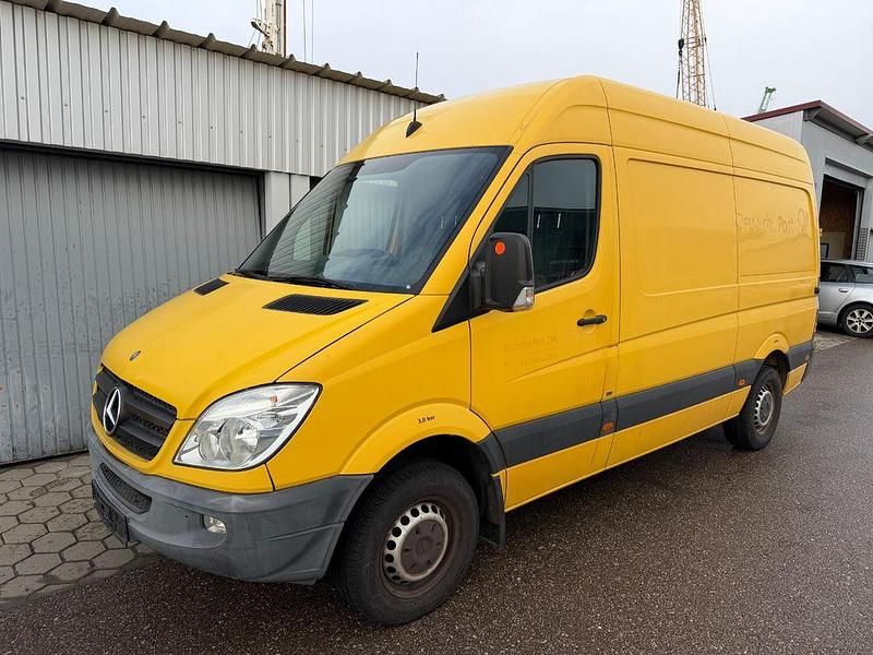 Gebraucht Mercedes Sprinter 95 PS (69 kW) 2011 Gelb Van