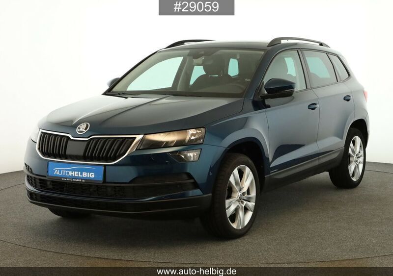 Blau Gebraucht 2022 Skoda Karoq Style SUV | 18.990 € (Superpreis) - Bild 1/4