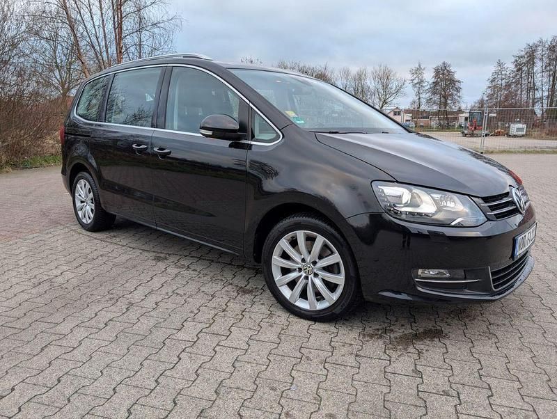 Gebraucht VW Sharan Highline 184 PS (135 kW) 2016 Schwarz Van / Kleinbus