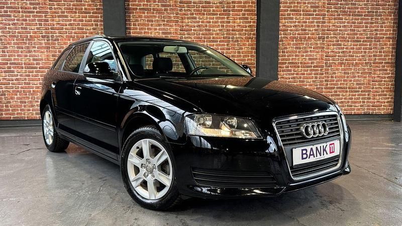Gebraucht Audi A3 Attraction 125 PS (91 kW) 2010 Schwarz Kleinwagen