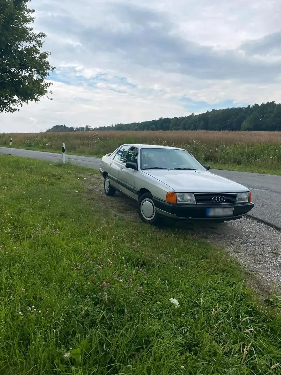 Gebraucht Audi 100 115 PS (84 kW) 1989 Beige Limousine