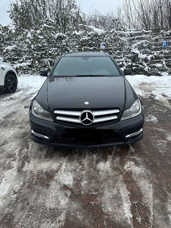 Gebraucht Mercedes C220 Edition 170 PS (125 kW) 2014 Schwarz Coupé