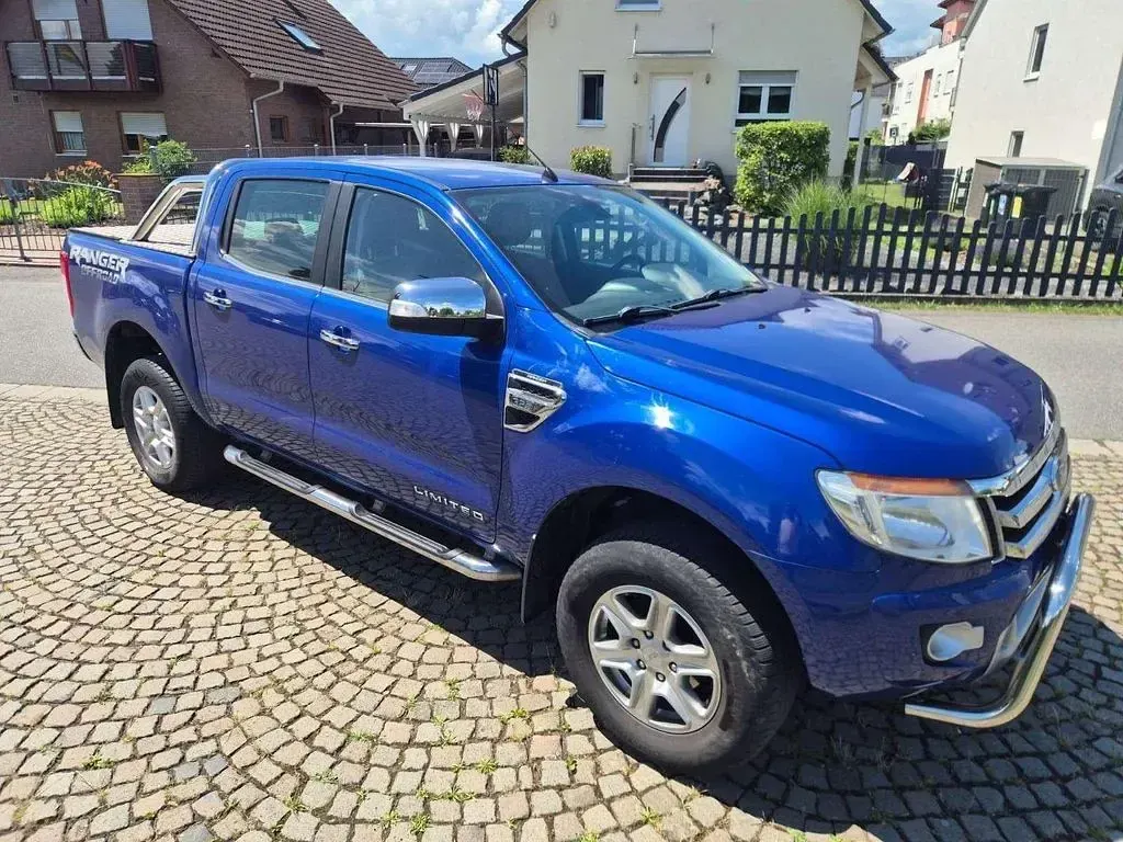Gebraucht Ford Ranger Limited 200 PS (147 kW) 2013 Blau Pickup
