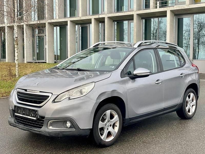 Grau Gebraucht 2014 Peugeot 2008 Active SUV | 4.200 € (Superpreis) - Bild 1/4