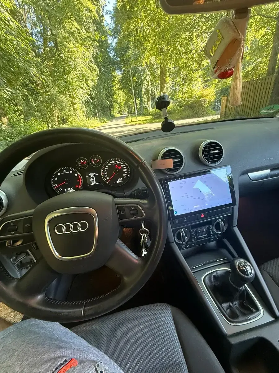 Gebraucht Audi A3 Sportback Ambition 125 PS (91 kW) 2011 Silber Kleinwagen