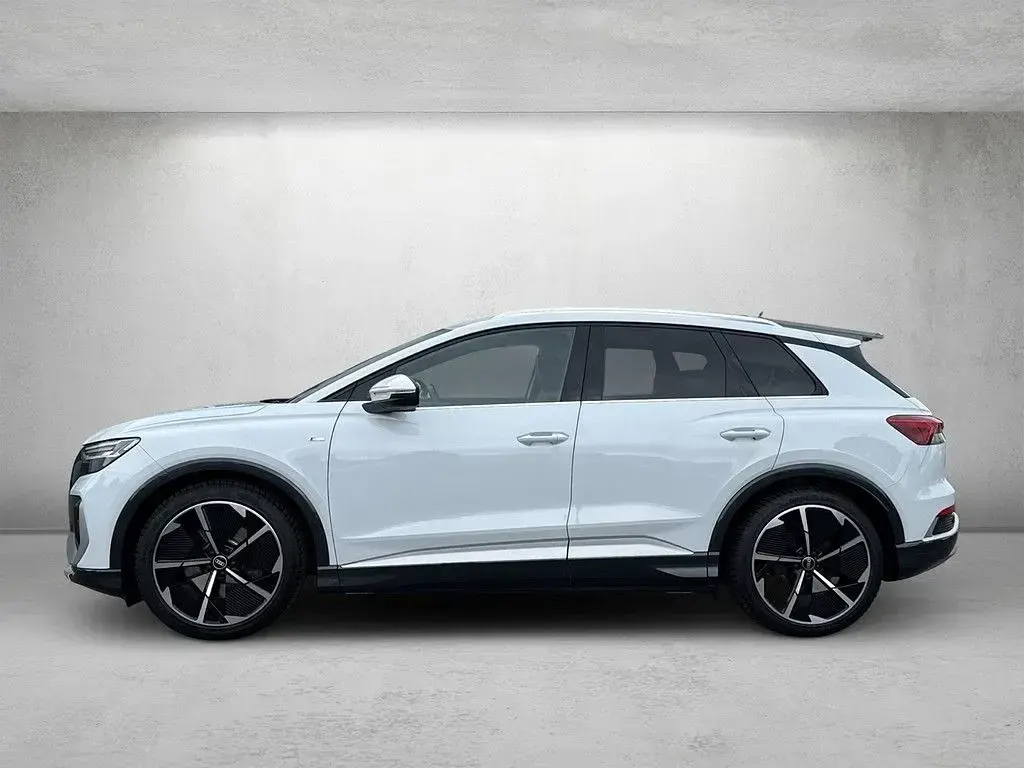 Second-hand Audi Q4 e-tron S-Line 219 kW (299 CP) 2021 Alb SUV