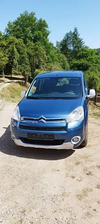 Gebraucht Citroën Berlingo 92 PS (67 kW) 2012 Blau Van / Kleinbus