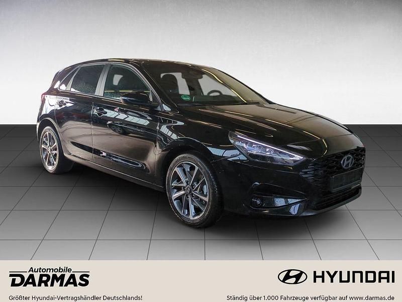 Gebraucht Hyundai i30 Advantage 140 PS (102 kW) 2025 Schwarz Limousine