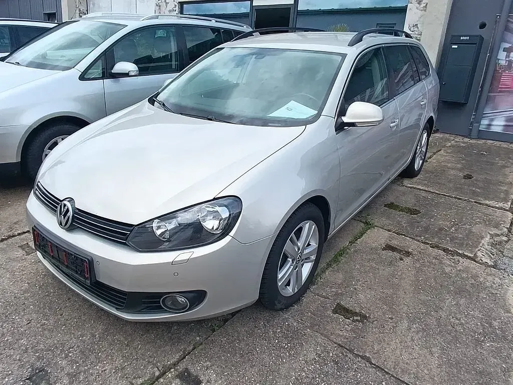 Gebraucht VW Golf VI Comfortline 122 PS (89 kW) 2009 Silber Kleinwagen
