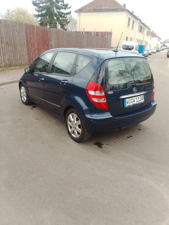 Gebraucht Mercedes A160 Elegance 82 PS (60 kW) 2007 Blau Van / Kleinbus