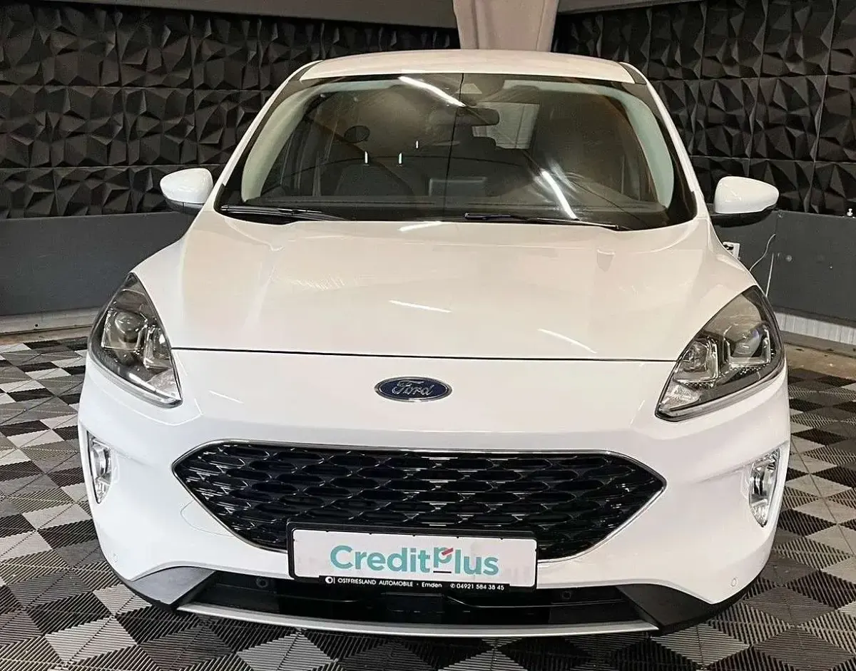 Gebraucht Ford Kuga Cool & Connect 152 PS (111 kW) 2022 Weiß SUV
