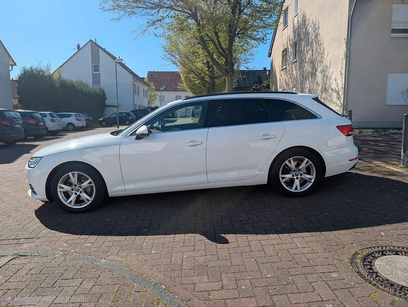 Gebraucht Audi A4 190 PS (139 kW) 2018 Weiß Kombi