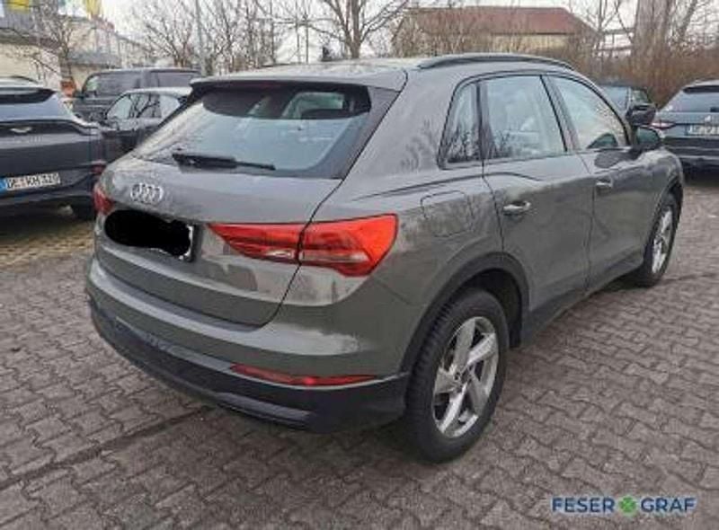 Gebraucht Audi Q3 Ambiente 150 PS (110 kW) 2024 Chronosgrau metallic SUV
