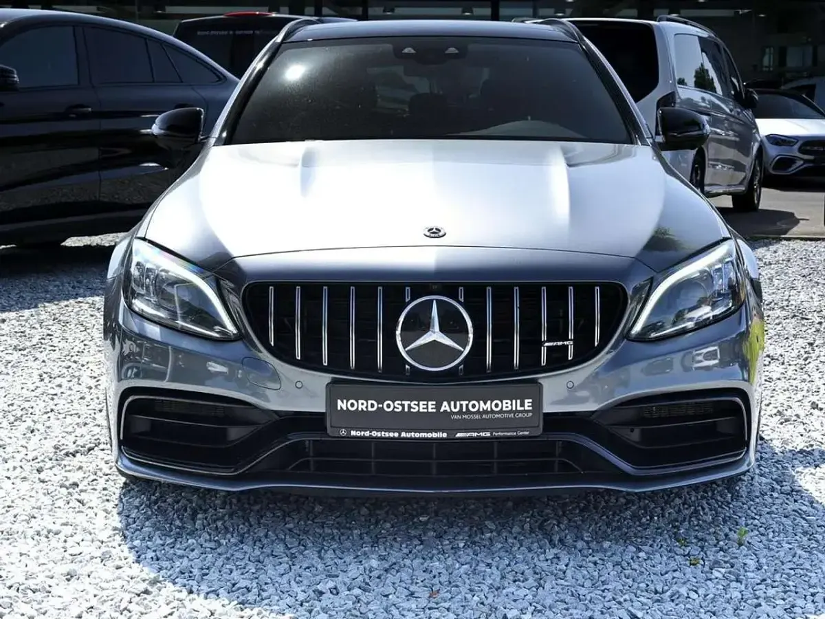 Gebraucht Mercedes C63S AMG AMG 510 PS (375 kW) 2021 Selenitgrau metallic Kombi