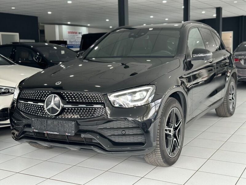 Obsidianschwarz metalliclack Gebraucht 2021 Mercedes GLC220 AMG line SUV | 37.990 € (Teuer) - Bild 1/4
