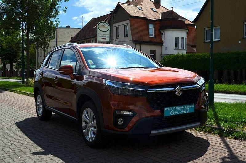 Gold Gebraucht 2023 Suzuki SX4 S-Cross SUV | 17.900 € (Superpreis) - Bild 1/4