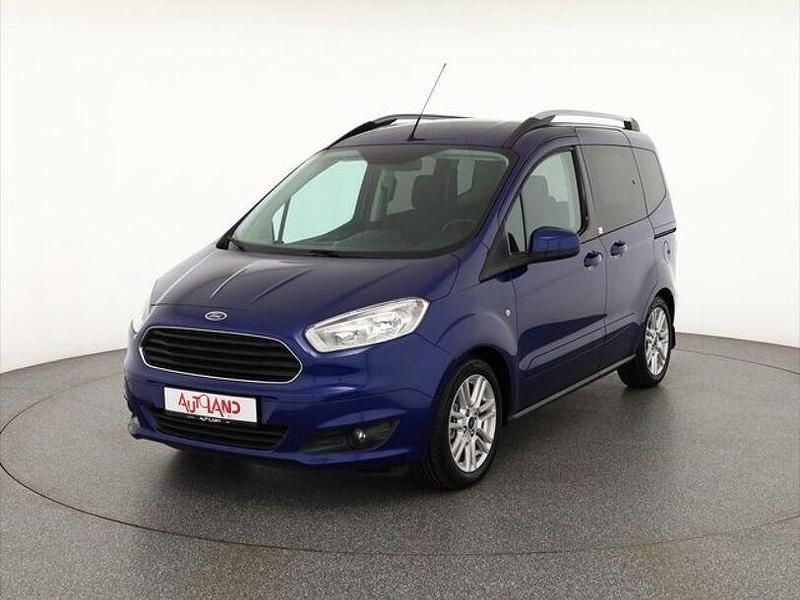 Blau Gebraucht 2017 Ford Tourneo Courier Titanium Van / Kleinbus | 14.990 € (Teuer) - Bild 1/4