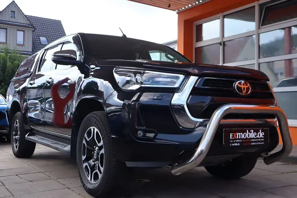 Gebraucht Toyota HiLux 204 PS (150 kW) 2021 Schwarz Pickup