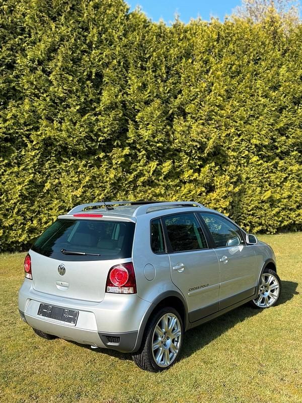 Gebraucht VW Polo Cross 80 PS (58 kW) 2007 Silber Kleinwagen