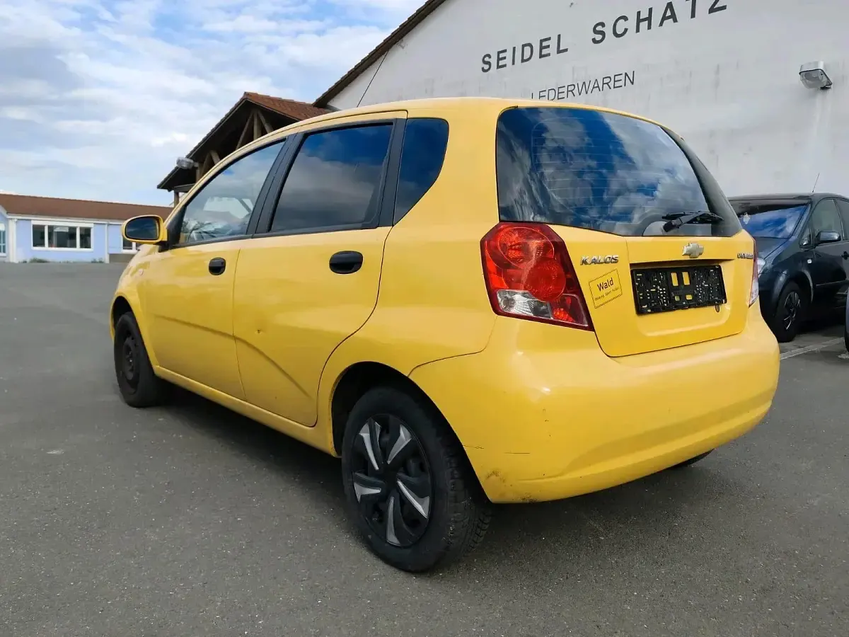 Gebraucht Chevrolet Kalos 70 PS (51 kW) 2005 Gelb Kleinwagen