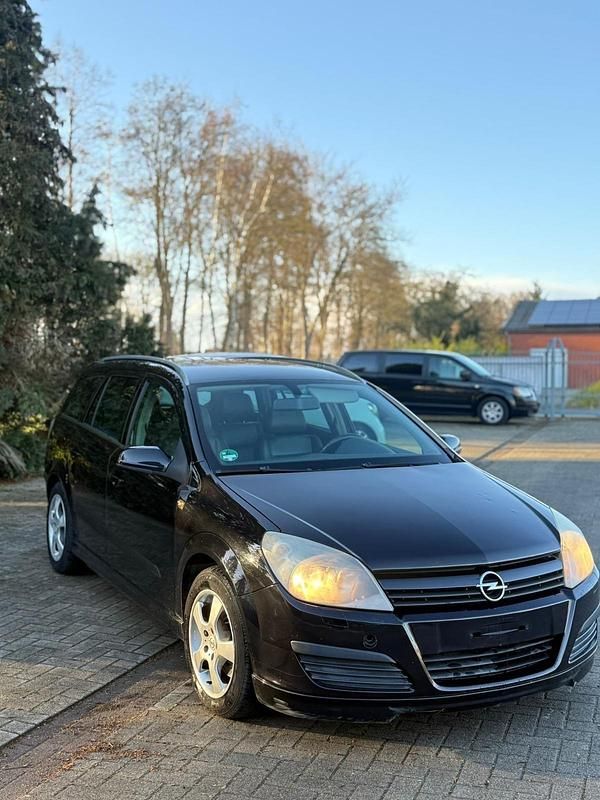 Gebraucht Opel Astra 150 PS (110 kW) 2004 Schwarz Limousine