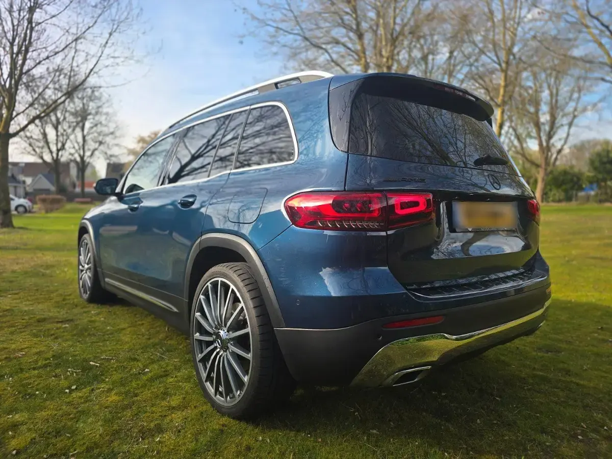 Gebraucht Mercedes GLB250 AMG 225 PS (165 kW) 2020 Blau SUV