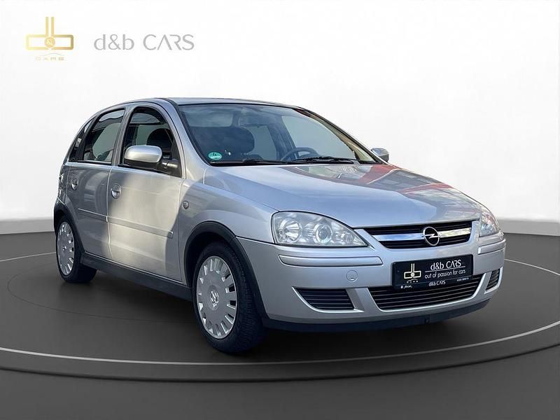 Gebraucht Opel Corsa Basis 80 PS (58 kW) 2006 Silber Kleinwagen