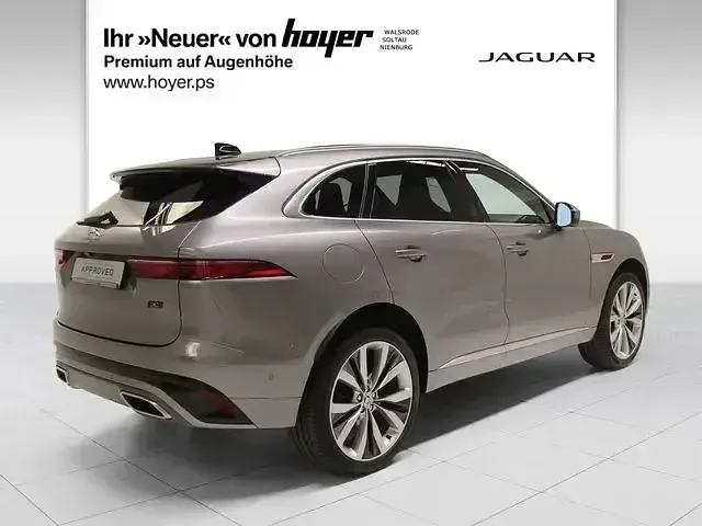 Second-hand Jaguar F-Pace R-Dynamic 300 CP (220 kW) 2024 Gri SUV