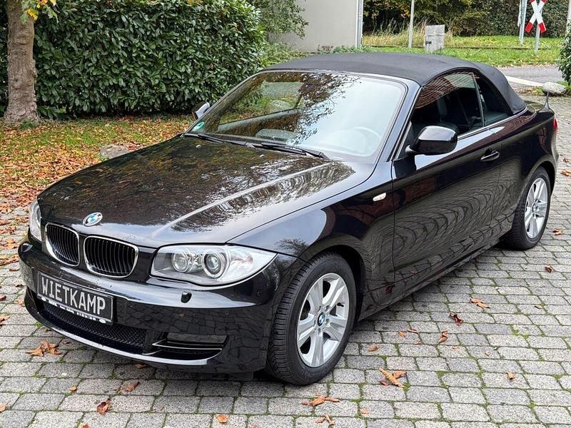 Saphirschwarz Gebraucht 2010 BMW 118 Cabriolet Sport Line Cabrio | 7.500 € (Guter Preis) - Bild 1/4