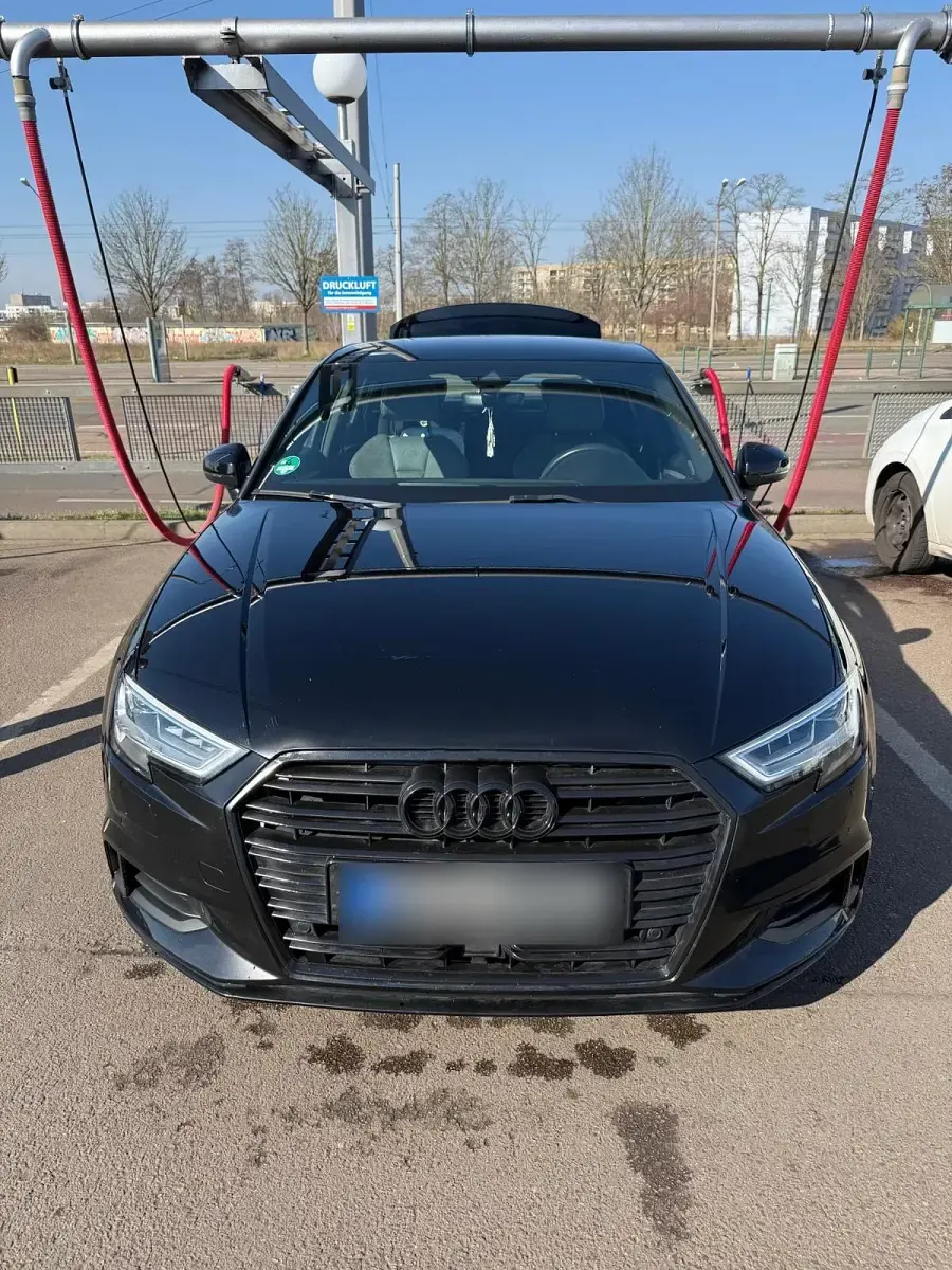 Gebraucht Audi A3 150 PS (110 kW) 2018 Schwarz Limousine
