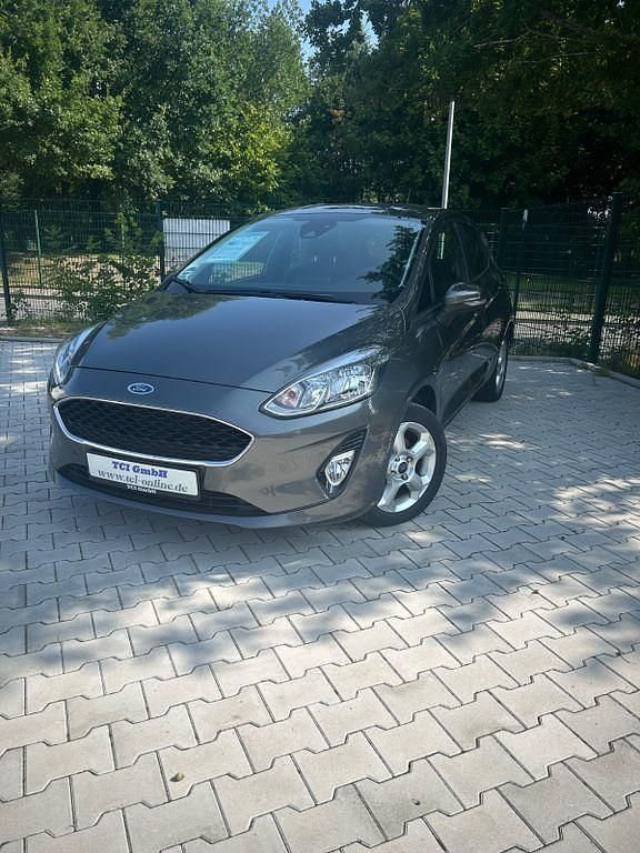 Grau Gebraucht 2019 Ford Fiesta Trend Kleinwagen | 8.700 € (Guter Preis) - Bild 1/4
