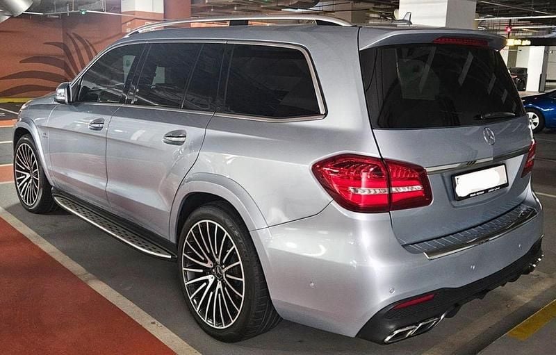 Gebraucht Mercedes GLS63 AMG AMG 585 PS (430 kW) 2016 Silber SUV