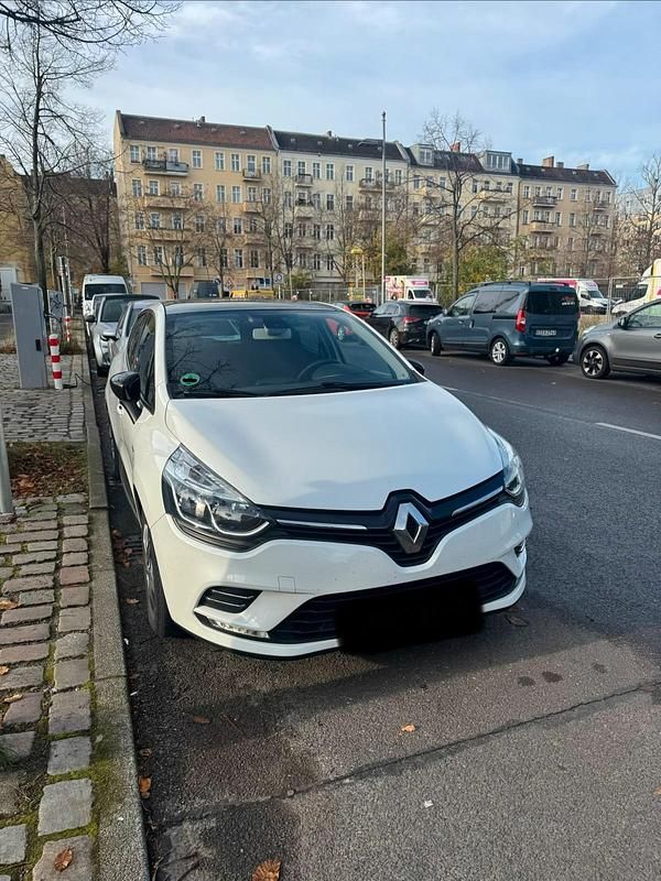 Weiß Gebraucht 2019 Renault Clio IV LIMITED Kleinwagen | 9.500 € (Fairer Preis) - Bild 1/4