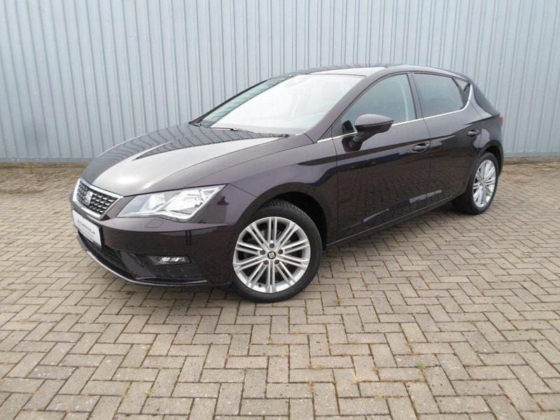 Violett Gebraucht 2018 Seat Leon XCELLENCE Limousine | 14.990 € (Guter Preis) - Bild 1/4