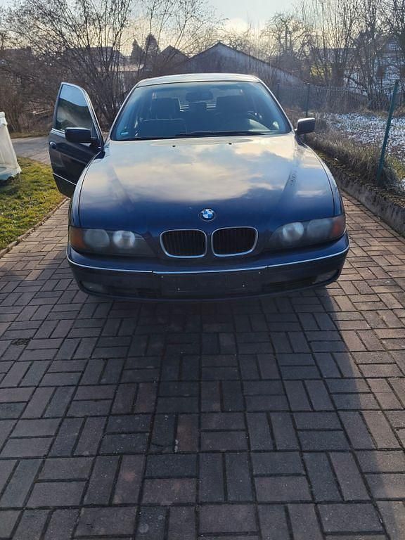 Blau Gebraucht 1997 BMW 523 Limousine | 2.200 € (Superpreis) - Bild 1/4