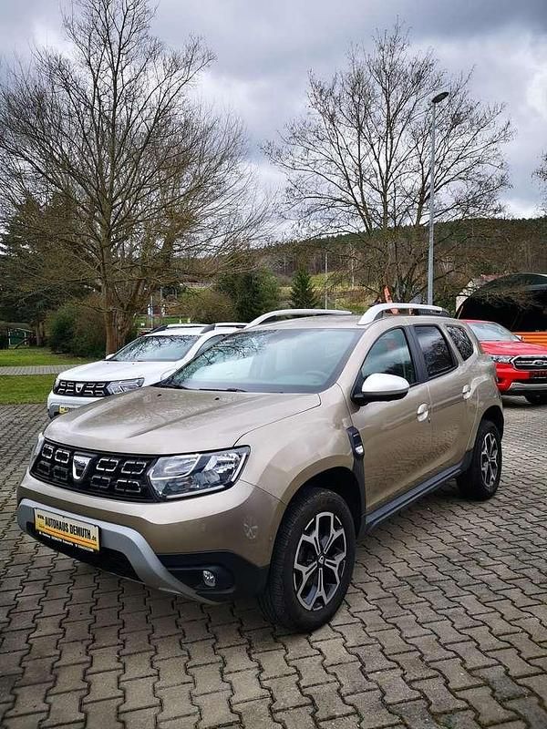 Gebraucht Dacia Duster Prestige 125 PS (91 kW) 2018 Atacamabeige SUV