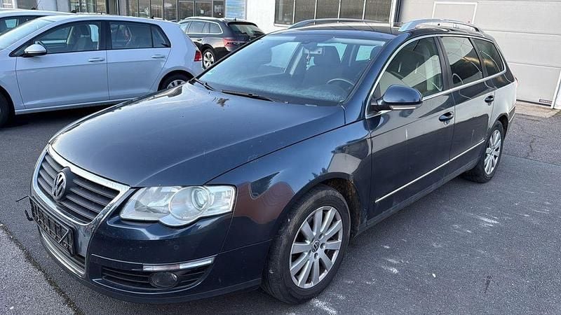 Bluegraphit perleffekt Gebraucht 2008 VW Passat Comfortline Kombi | 890 € (Superpreis) - Bild 1/4