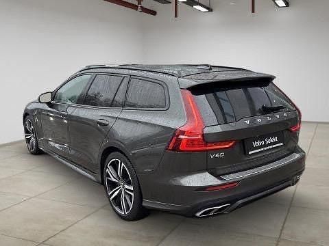 Gebraucht Volvo V60 R-Design 392 PS (288 kW) 2021 Grau Kombi