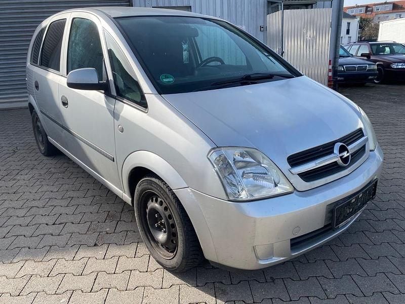 Gebraucht Opel Meriva Cosmo 101 PS (74 kW) 2004 Silber Van / Kleinbus