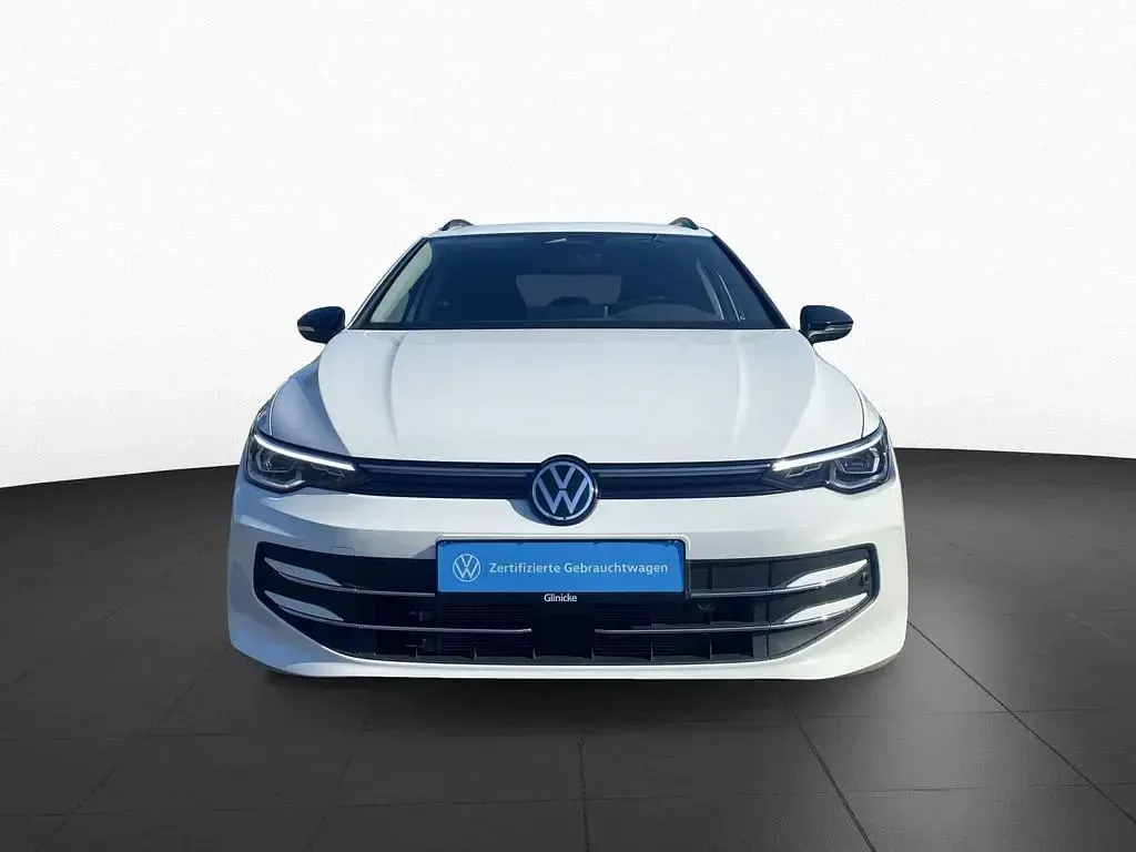 Gebraucht VW Golf VIII Goal 150 PS (110 kW) 2025 Weiß Kombi