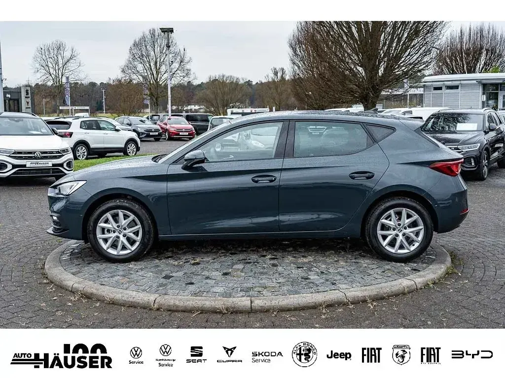 Gebraucht Seat Leon 116 PS (85 kW) 2025 Blau Limousine