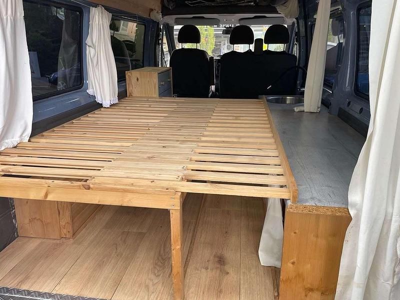 Blau Gebraucht 2001 Ford Transit Van | 5.000 € (Teuer) - Bild 1/4
