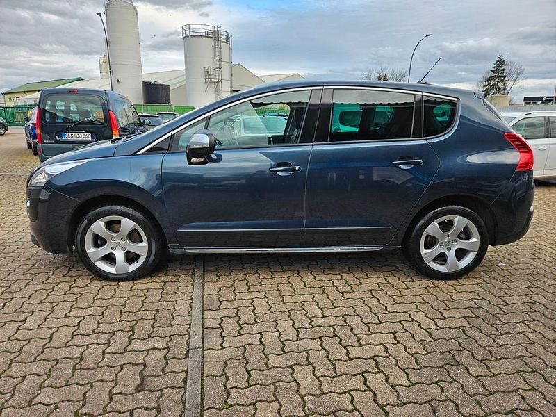 Gebraucht Peugeot 3008 Platinum 150 PS (110 kW) 2011 Grau Kombi