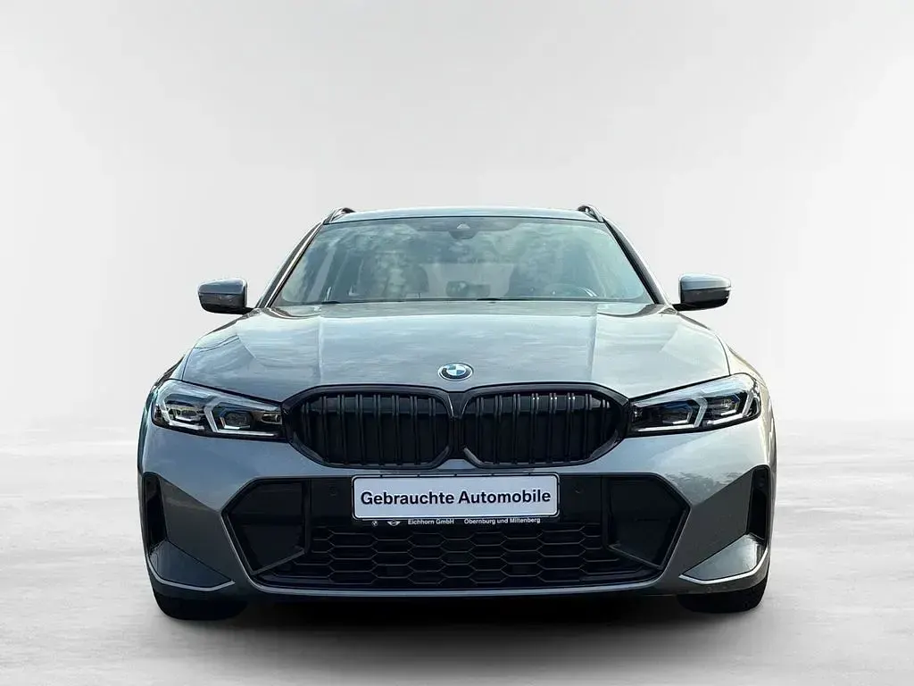 Gebraucht BMW 320 M Sport 190 PS (139 kW) 2023 Grau Kombi